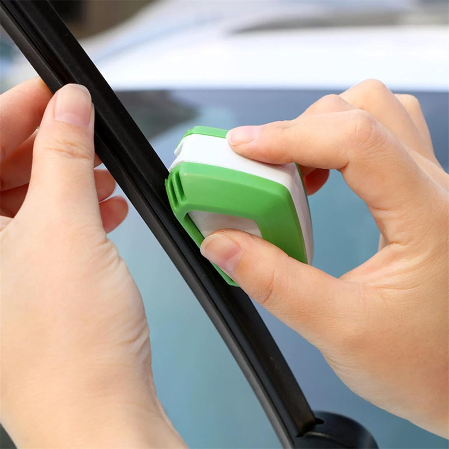Car Wiper Blade Repair Tool |🔥FLAT 50% SAVING🔥